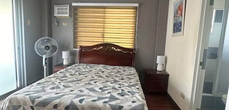 FOR SALE HOUSE WITH POOL