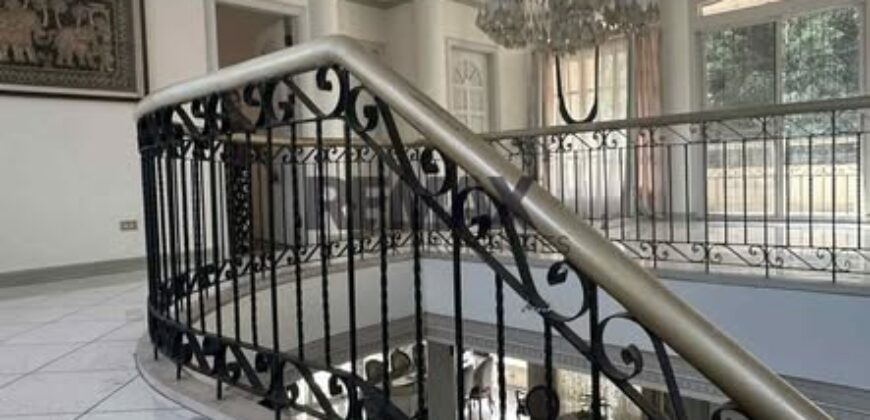 2-storey house near DMSF, Victoria Plaza, Abreeza