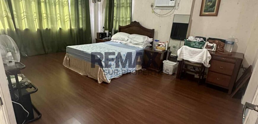 2-storey house near DMSF, Victoria Plaza, Abreeza