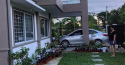 2-Storey Modern House for Sale with Balcony and 6 Door Apartment